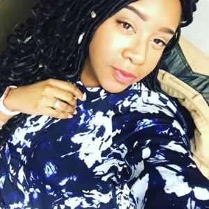 Meet your Posher, Candace